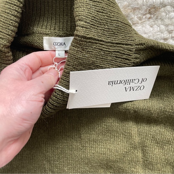 Ozma of California "Maya" Alpaca Turtleneck Sweater - Picture 2 of 5